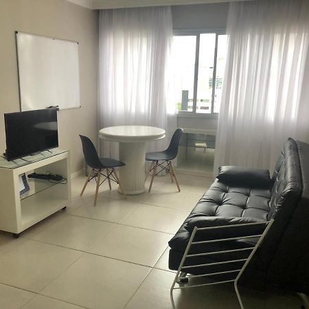 Apartamento Centro/Batel Appartamento Curitiba Esterno foto